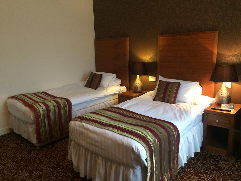The Three Tuns Hotel Wetherspoon Thirsk Rum bild
