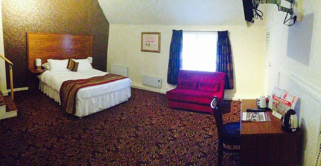 The Three Tuns Hotel Wetherspoon Thirsk Rum bild